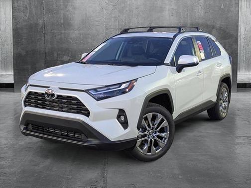 2025 Toyota RAV4 XLE Premium
