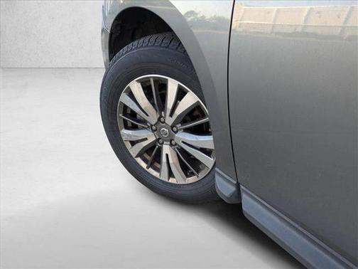 2020 Nissan Pathfinder SV 2WD