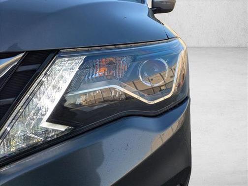 2020 Nissan Pathfinder SV 2WD