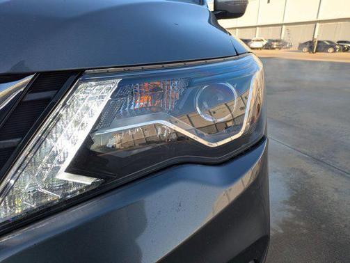 2020 Nissan Pathfinder SV 2WD