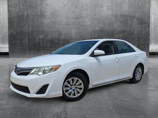 2013 Toyota Camry LE