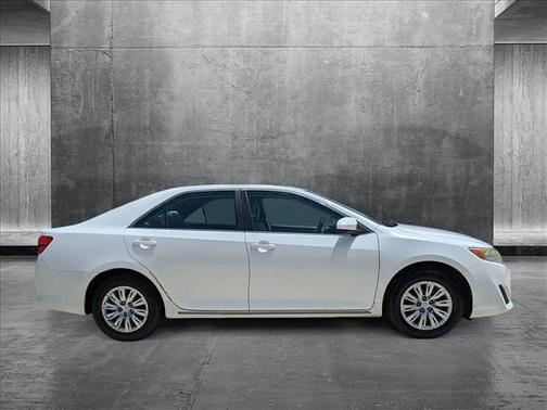 2013 Toyota Camry LE