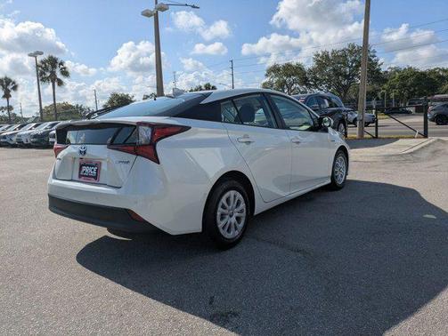 2019 Toyota Prius LE