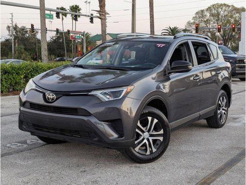 2017 Toyota RAV4 LE
