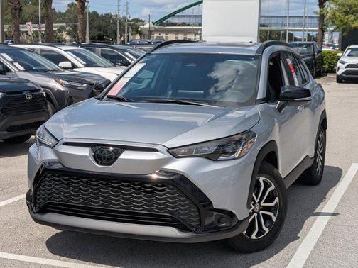 2025 Toyota Corolla Hybrid SE