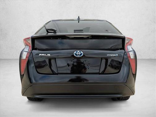 2016 Toyota Prius Four