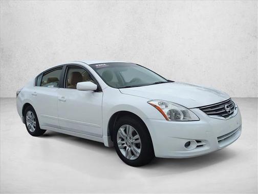 Winter Frost Pearl 2012 Nissan Altima 2.5 S