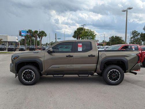 2025 Toyota Tacoma TRD Off Road