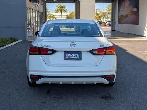 2023 Nissan Altima 2.5 SV