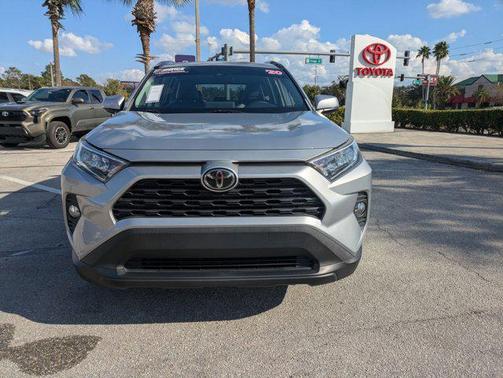 2020 Toyota RAV4 XLE Premium
