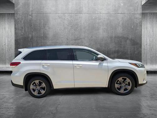 2018 Toyota Highlander Limited Platinum