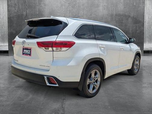 2018 Toyota Highlander Limited Platinum