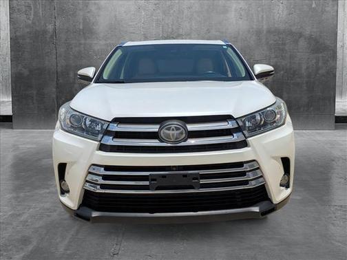 2018 Toyota Highlander Limited Platinum