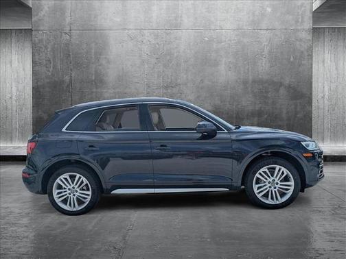 2018 Audi Q5 2.0T Premium Plus