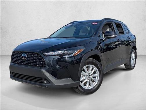 2025 Toyota Corolla Cross LE