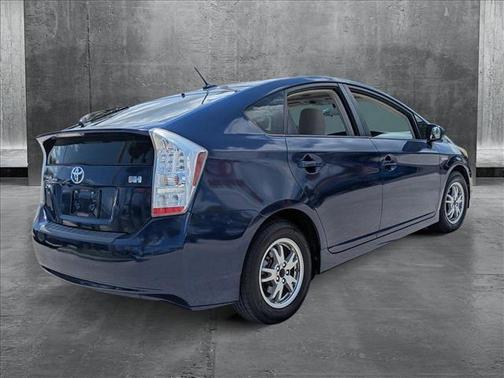 2010 Toyota Prius III