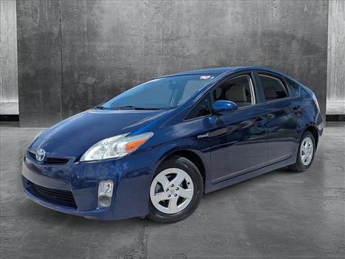 2010 Toyota Prius III