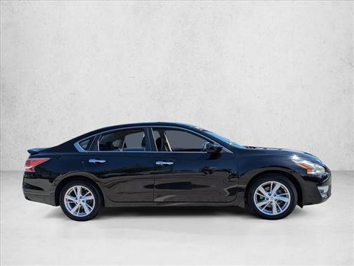 2014 Nissan Altima 2.5 SV