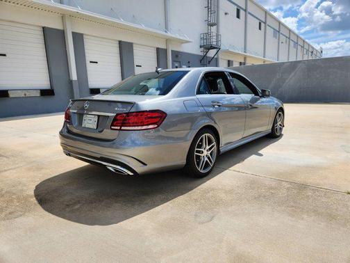 2015 Mercedes-Benz E-Class 4MATIC