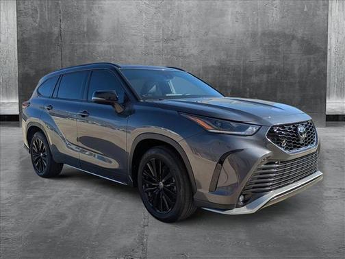 2024 Toyota Highlander XSE