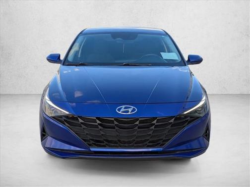 2021 Hyundai ELANTRA SE