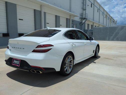 Alta White 2022 Genesis G70 2.0T RWD