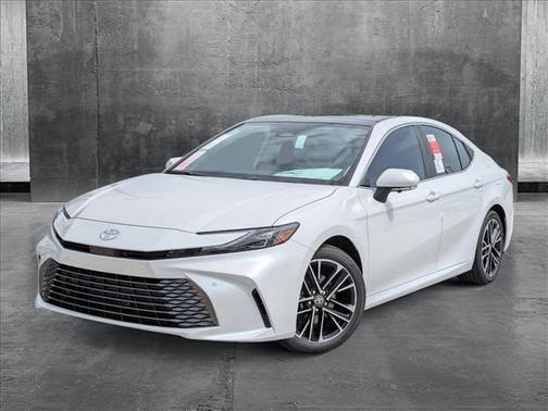 2025 Toyota Camry XLE