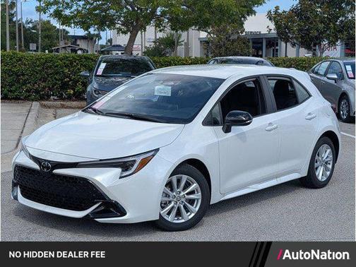 Wind Chill Pearl 2026 Toyota Corolla SE