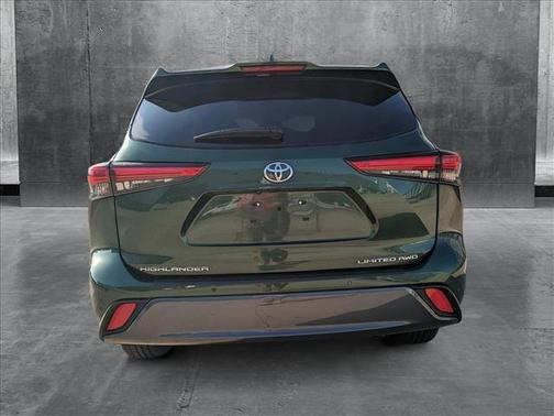 2023 Toyota Highlander Limited