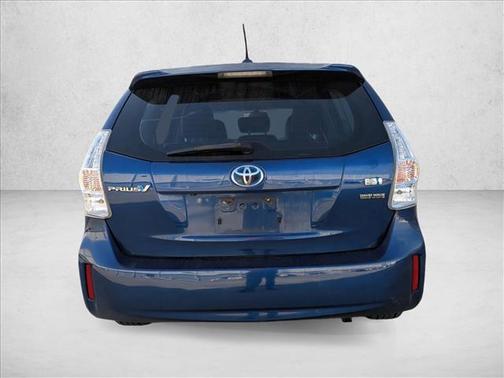 2012 Toyota Prius v Five