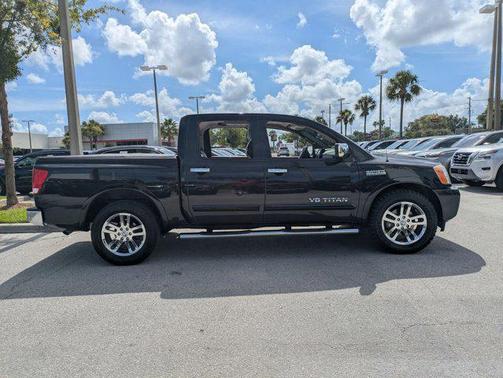 2015 Nissan Titan SL