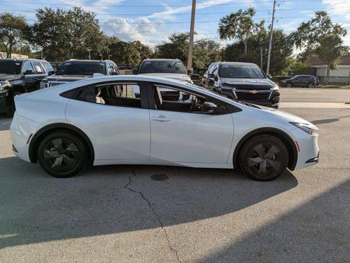 2024 Toyota Prius LE