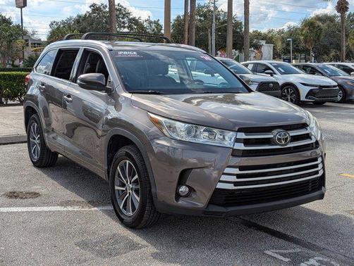 2018 Toyota Highlander XLE