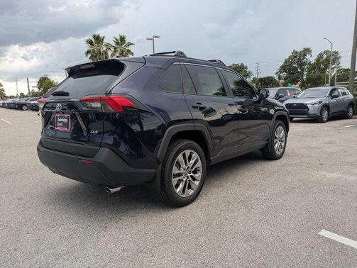 2025 Toyota RAV4 XLE Premium