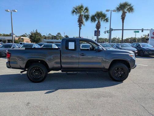 2020 Toyota Tacoma SR