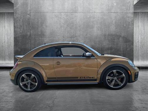 2018 Volkswagen Beetle 2.0T Dune