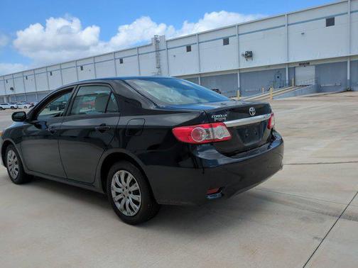 Black Sand Pearl 2012 Toyota Corolla LE