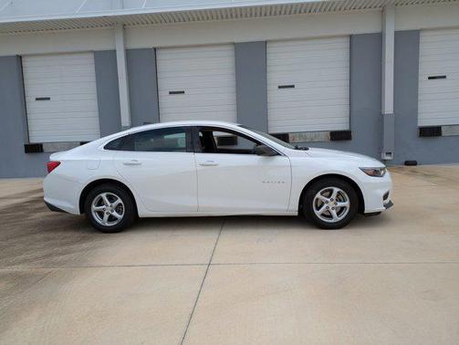 2018 Chevrolet Malibu 1LS