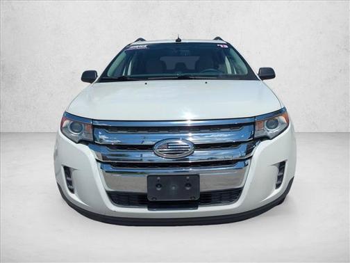 White Suede 2013 Ford Edge SE
