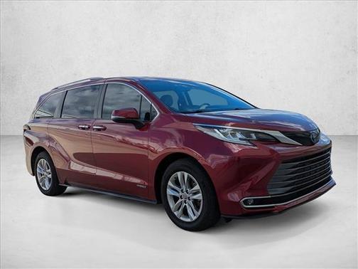 2021 Toyota Sienna Limited 7-Passenger