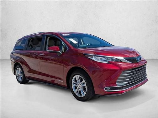 2021 Toyota Sienna Limited 7-Passenger