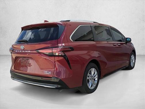 2021 Toyota Sienna Limited 7-Passenger