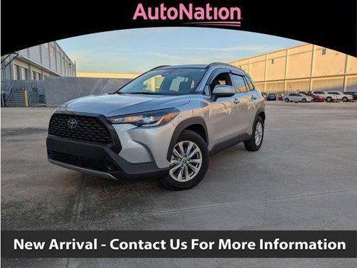 2023 Toyota Corolla Cross LE