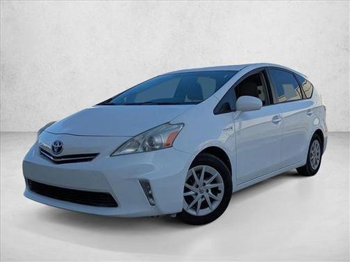 2013 Toyota Prius v Two