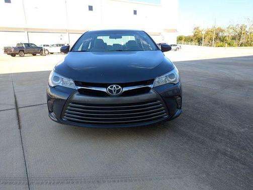 2016 Toyota Camry XLE