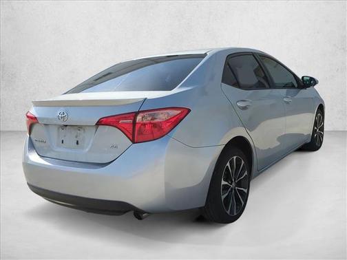 Classic Silver Metallic 2019 Toyota Corolla SE