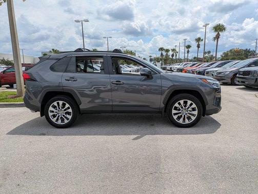 2024 Toyota RAV4 XLE Premium