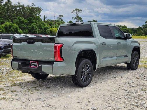 2025 Toyota Tundra Hybrid Platinum