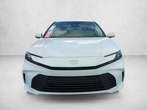 Ice Cap 2026 Toyota Camry LE