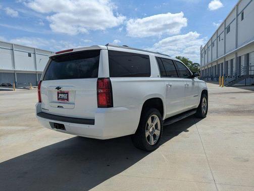 2019 Chevrolet Suburban LT